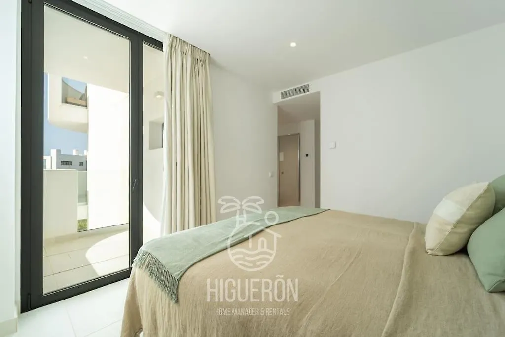 Higueronrentals Malibu Málaga 0*,